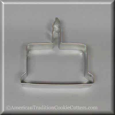 4 inch Cake with Candle Metal Cookie Cutter