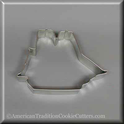 4-25-sailing-ship-metal-cookie-cutter