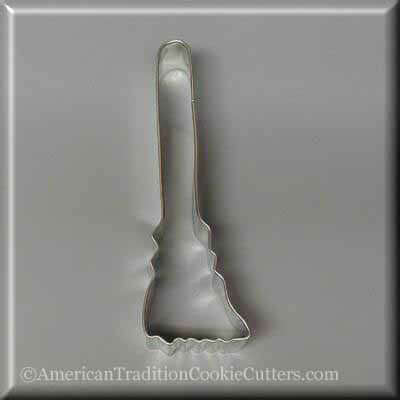 5 inch Witch's Broom Metal Cookie Cutter