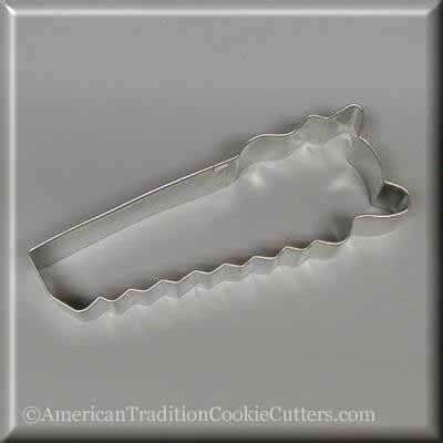 5.5 inch Hand Saw Metal Cookie Cutter