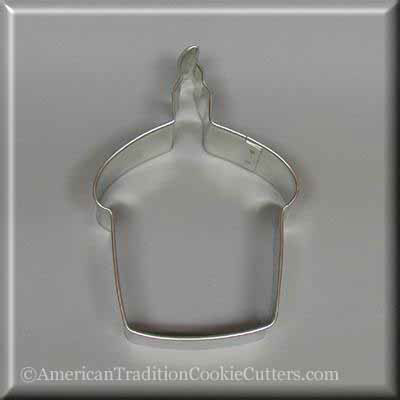 4-cupcake-with-candle-metal-cookie-cutter