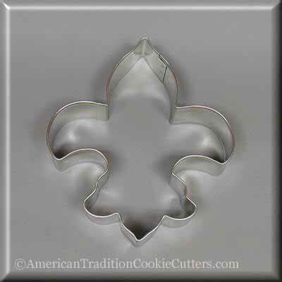 4.5 inch Fleur de Lis Metal Cookie Cutter