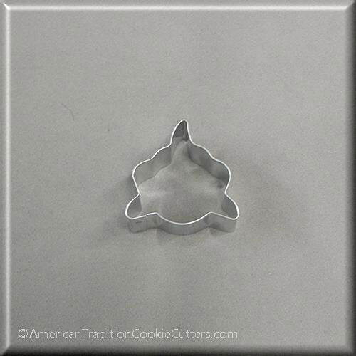 https://americantraditioncookiecutters.com/cdn/shop/products/M6073-2inch-shark-cookie-cutter-ATCC.jpg?v=1653309221